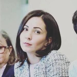 Meet your Posher, Michaela